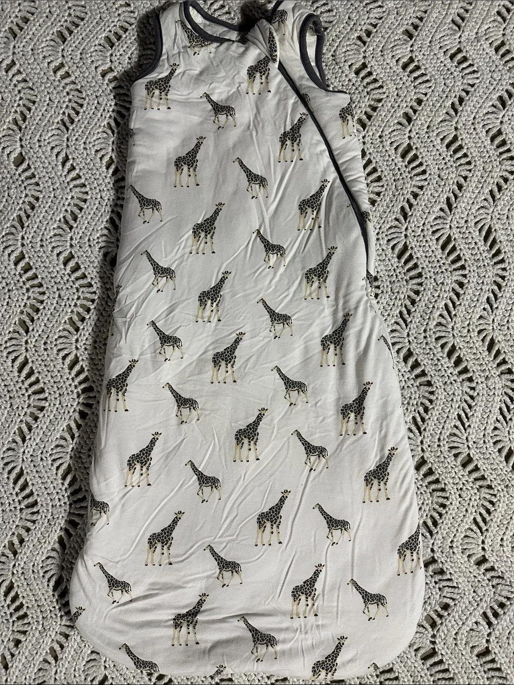 Kyte BABY White Sleep Sack with Black and Tan Giraffe Print